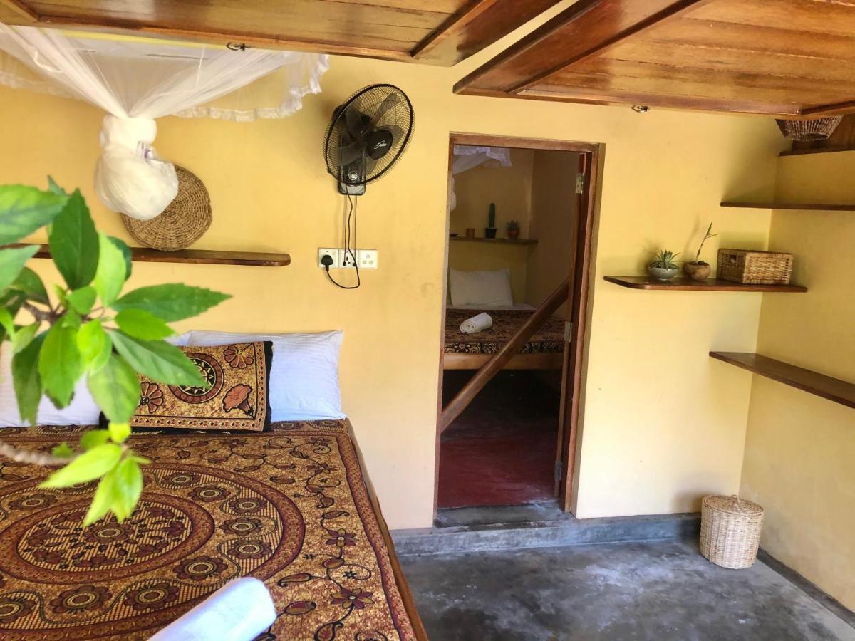 Kite House Cafe Bed and Breakfast Kalpitiya Exterior foto